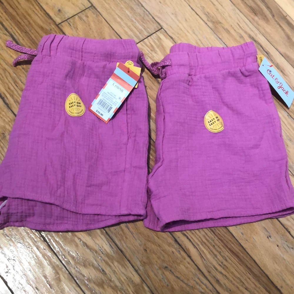 Two for 10 Cat and Jack short pink bubble.